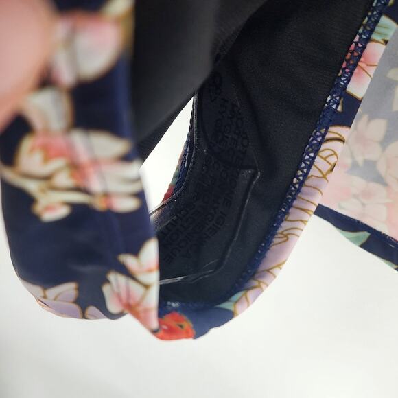 New NWT Meet.Curve Swimsuit 2XL Black Floral - Picture 8 of 8